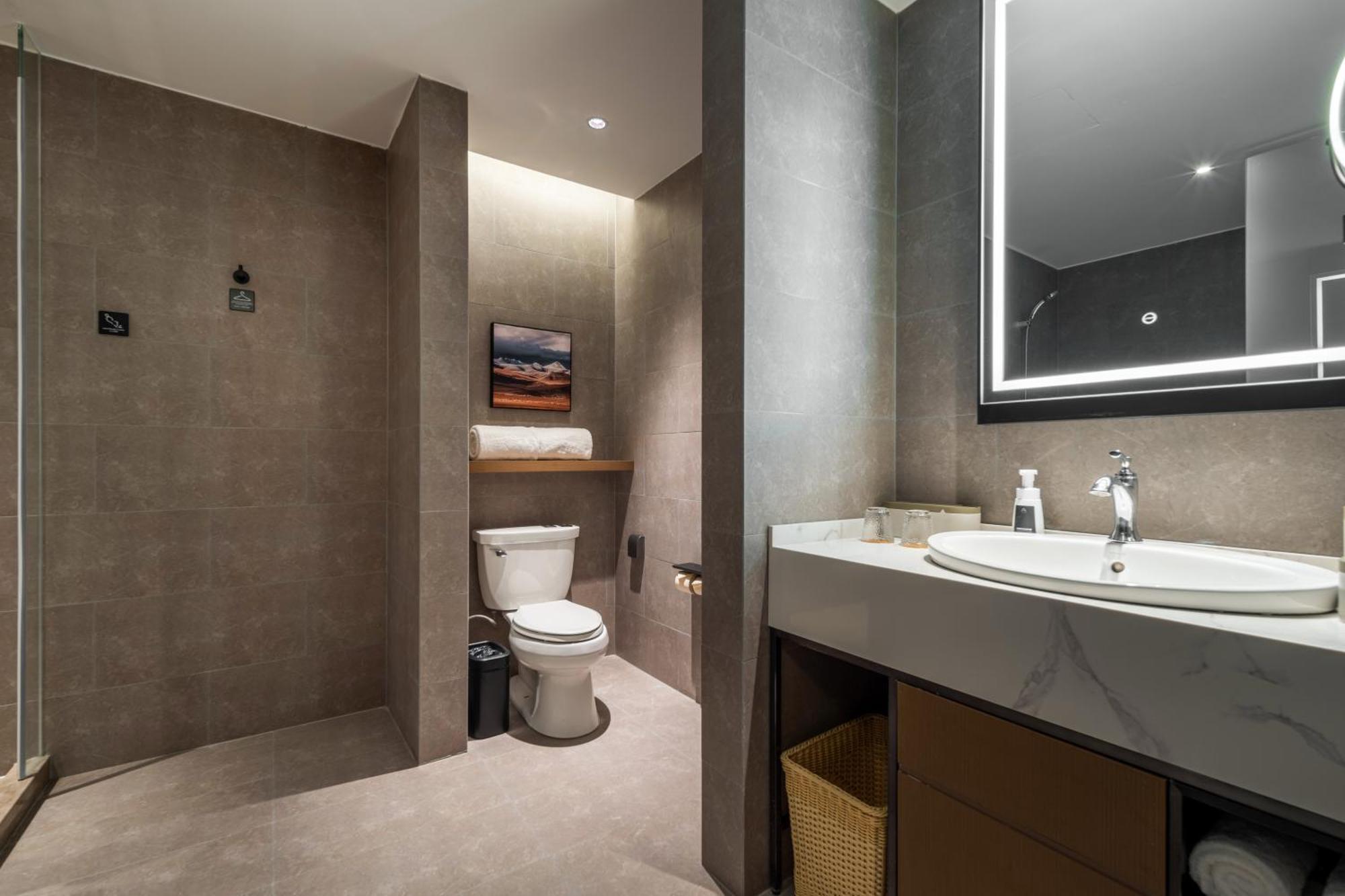 Atour Hotel Shanghai Hongqiao Xinzhuang Business District Dış mekan fotoğraf
